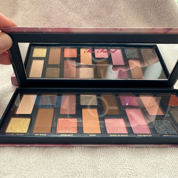 Too Faced Cosmic Crush Eye Shadow Palette - Picture 4 of 5